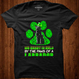 St Patricks Day My Heart Is Held By The Paws Of A Black Labrador Shirt - Nekotee